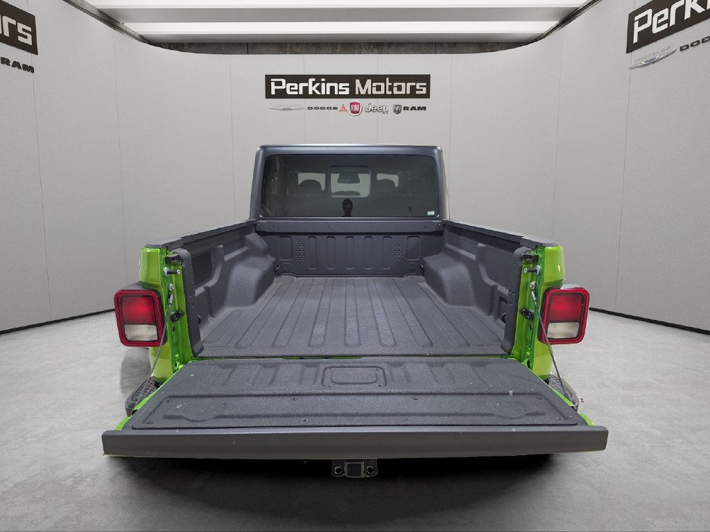 New 2026 Jeep Gladiator Sport AWD/4WD image 5