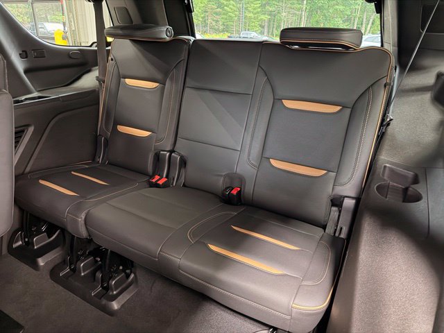 Used 2021 GMC Yukon AT4 w/ Rear Media and Nav Package AWD/4WD image 20
