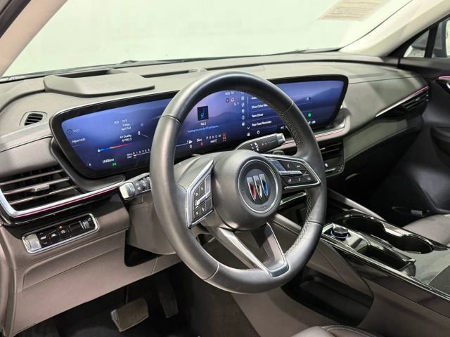 Used 2025 Buick Envision Preferred image 13