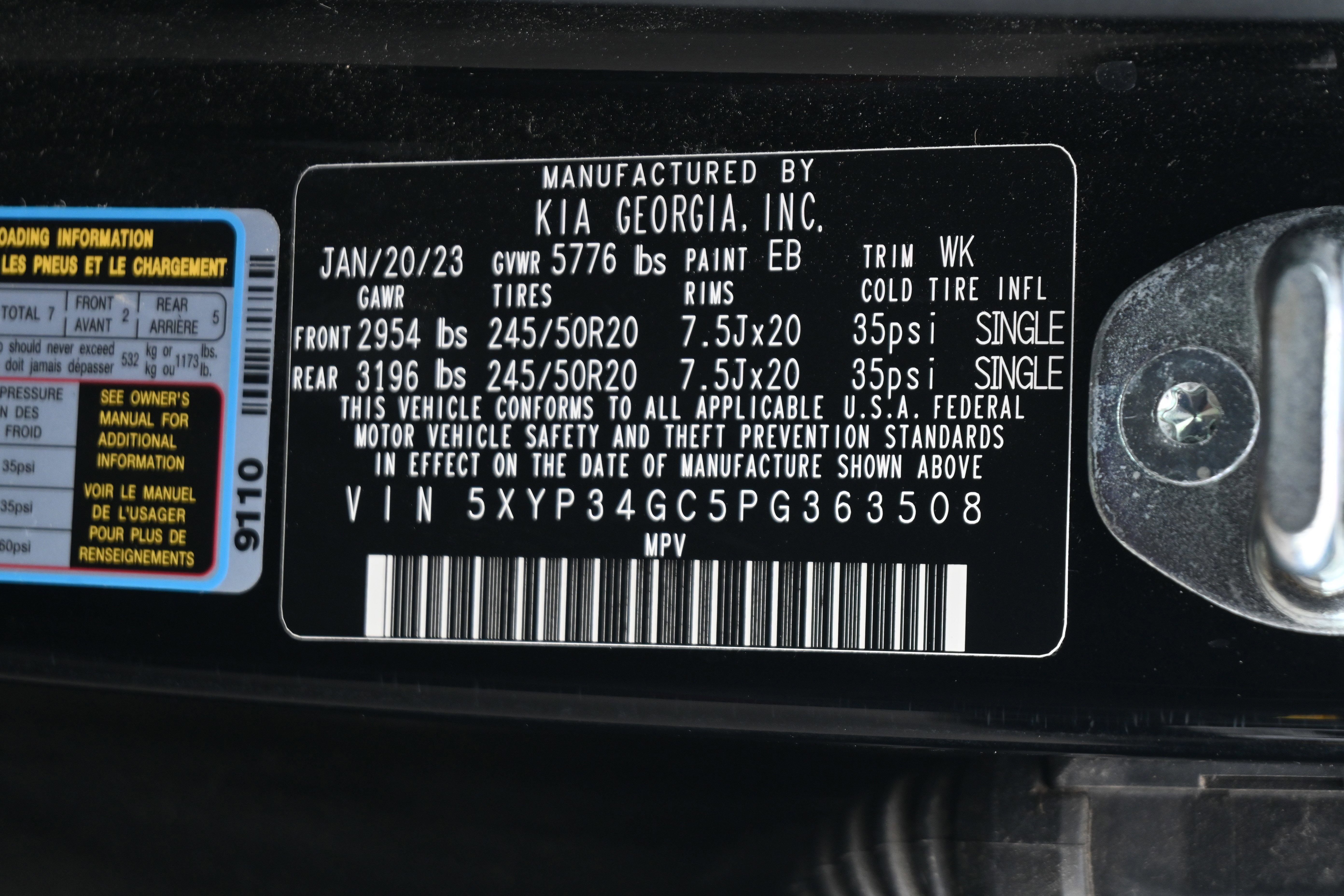 Used 2023 Kia Telluride EX w/ EX Captain's Chair Package FWD image 17