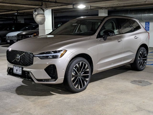 New 2026 Volvo XC60 B5 Ultra w/ Protection Package Premier AWD/4WD image 7