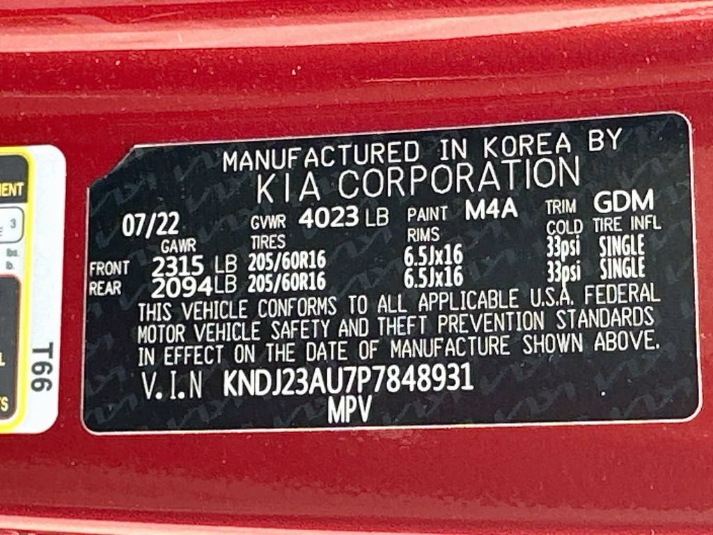 Used 2023 Kia Soul LX w/ LX Technology Package FWD image 29