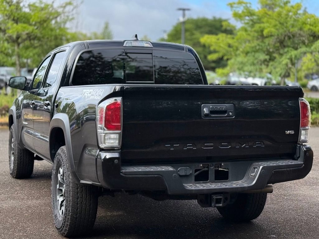 Certified 2023 Toyota Tacoma TRD Off-Road w/ TRD Premium Off Road Package AWD/4WD image 3