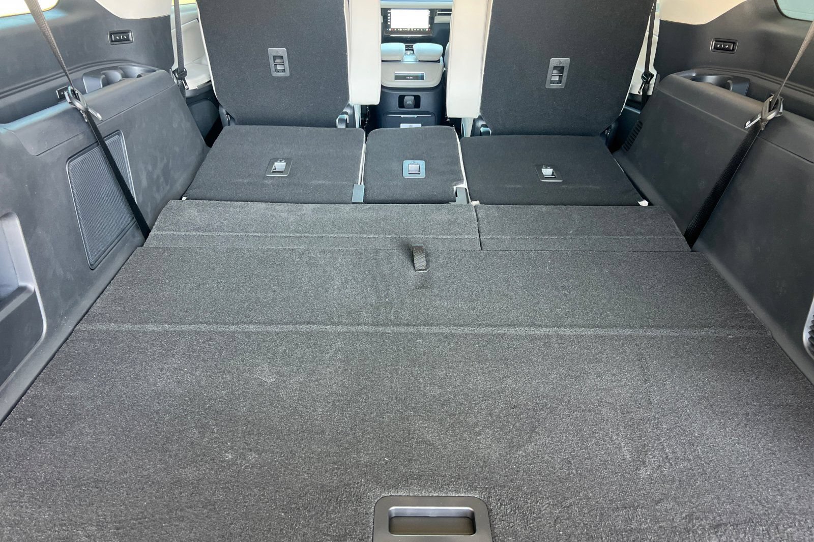 New 2026 Lincoln Navigator L Reserve AWD/4WD image 13