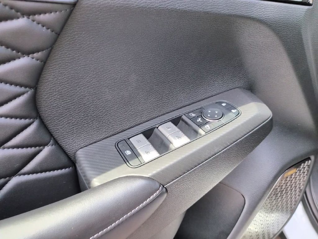 New 2026 Mitsubishi Outlander SEL Black Edition AWD/4WD image 15