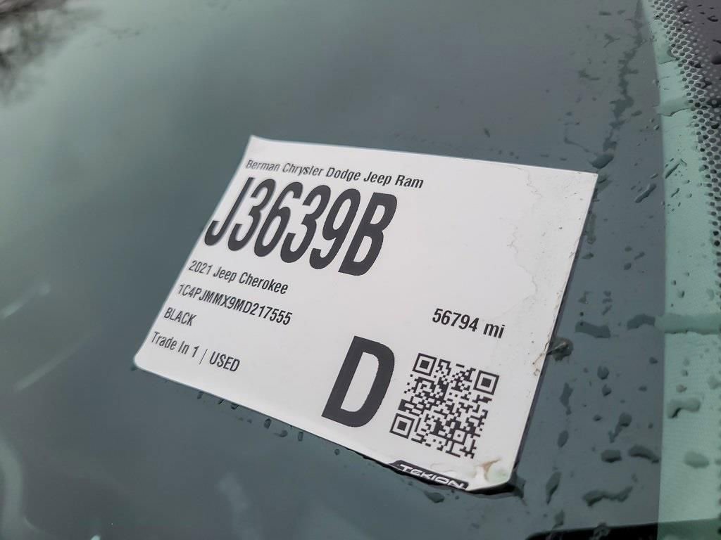 Used 2021 Jeep Cherokee Latitude Lux w/ Sun & Sound Group image 27