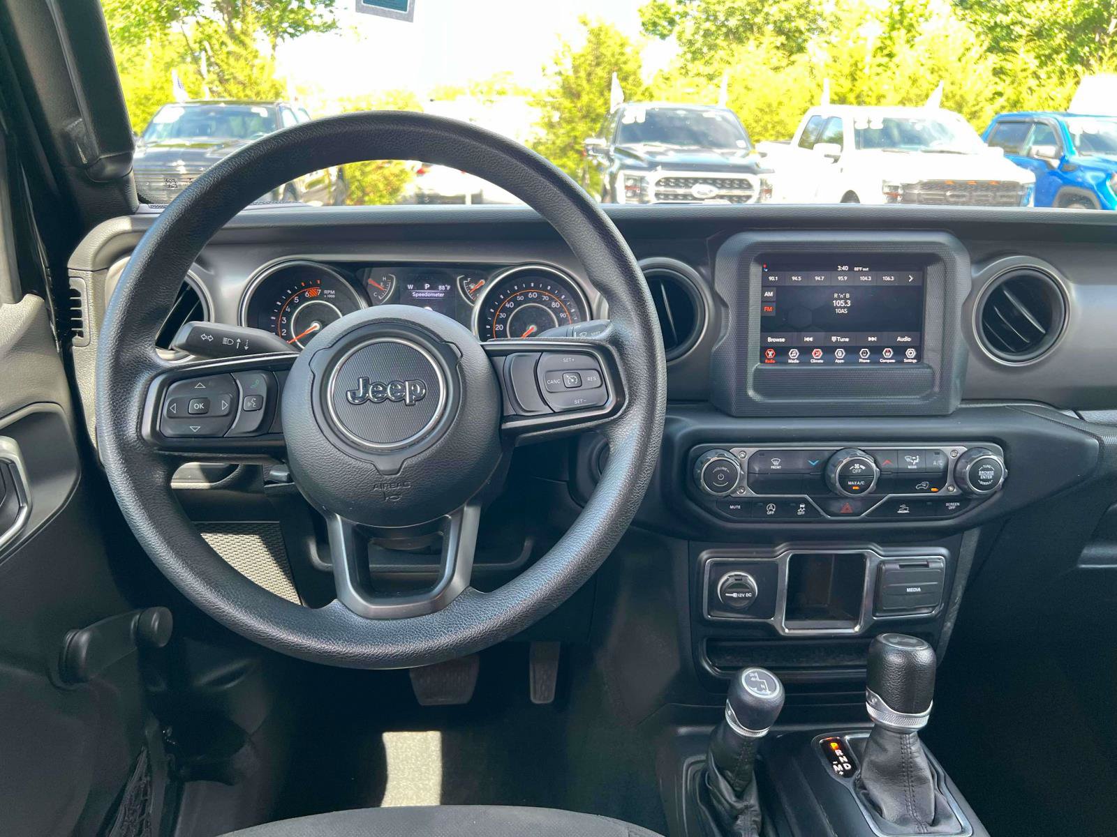 Used 2022 Jeep Wrangler Unlimited Sport AWD/4WD image 24