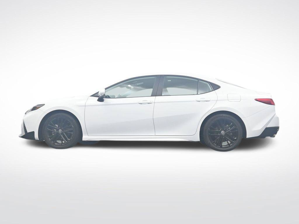 Used 2025 Toyota Camry SE FWD image 37