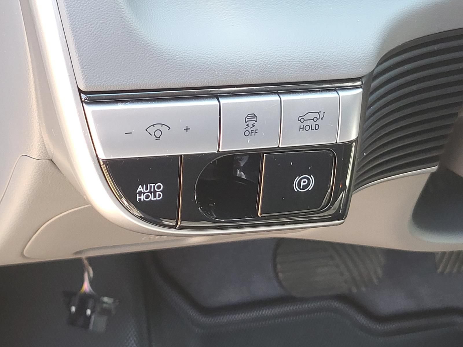 Certified 2024 Hyundai Ioniq 5 SEL AWD/4WD image 21