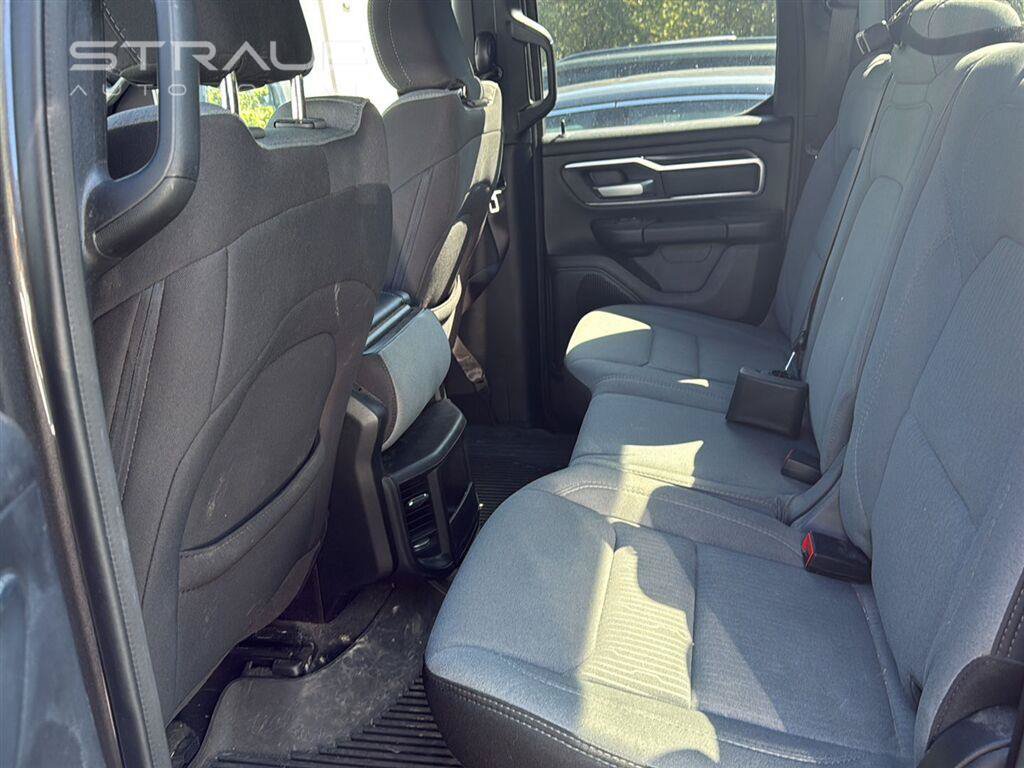 Used 2024 RAM 1500 Big Horn AWD/4WD image 5
