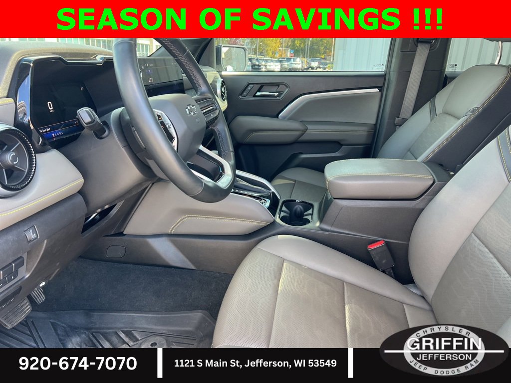 Used 2023 Chevrolet Colorado ZR2 w/ ZR2 Convenience Package III image 17