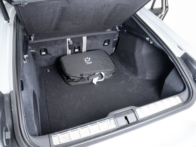 Certified 2025 Porsche Panamera 4 E-Hybrid AWD/4WD image 27
