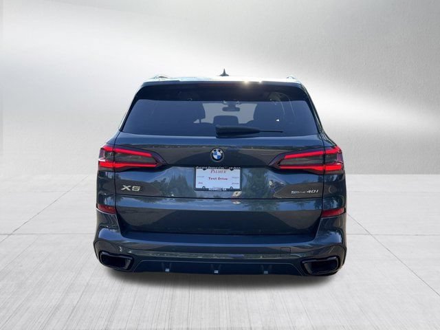 Used 2022 BMW X5 sDrive40i w/ M Sport Package RWD image 7