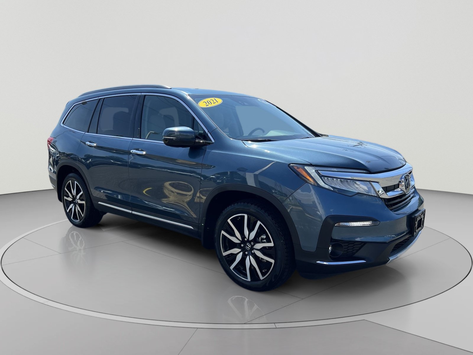 Used 2021 Honda Pilot Touring image 7