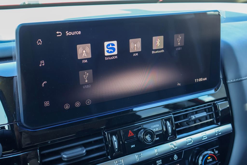 New 2026 Nissan Pathfinder SL image 5