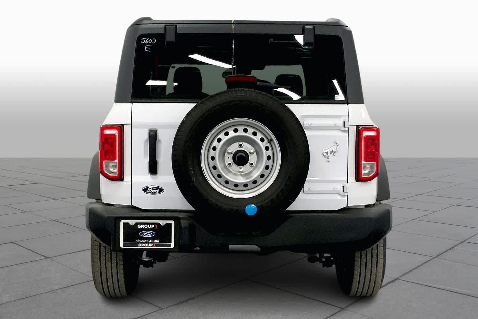 New 2026 Ford Bronco 2-Door AWD/4WD image 3