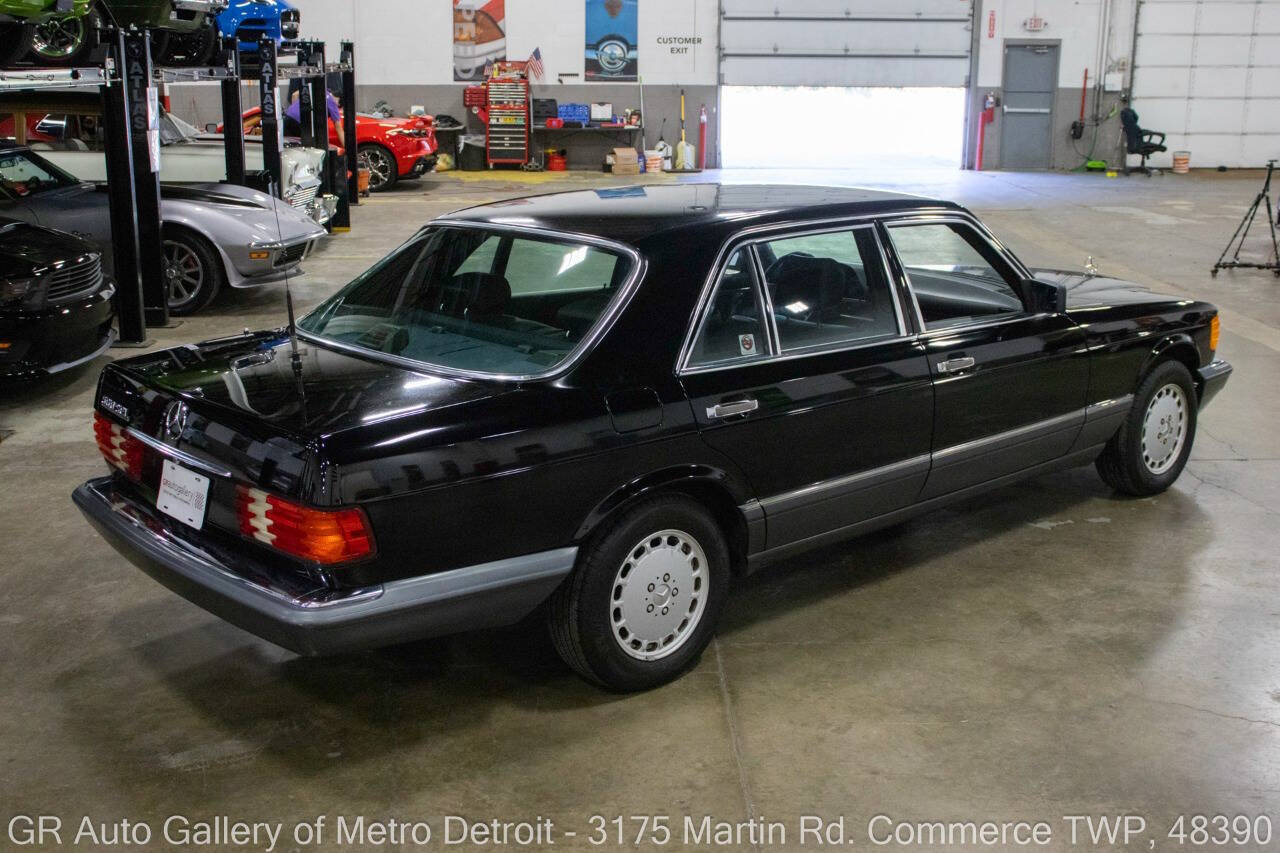 Used 1989 Mercedes-Benz 560 SEL image 7