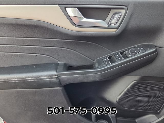Used 2021 Ford Escape SE FWD image 30