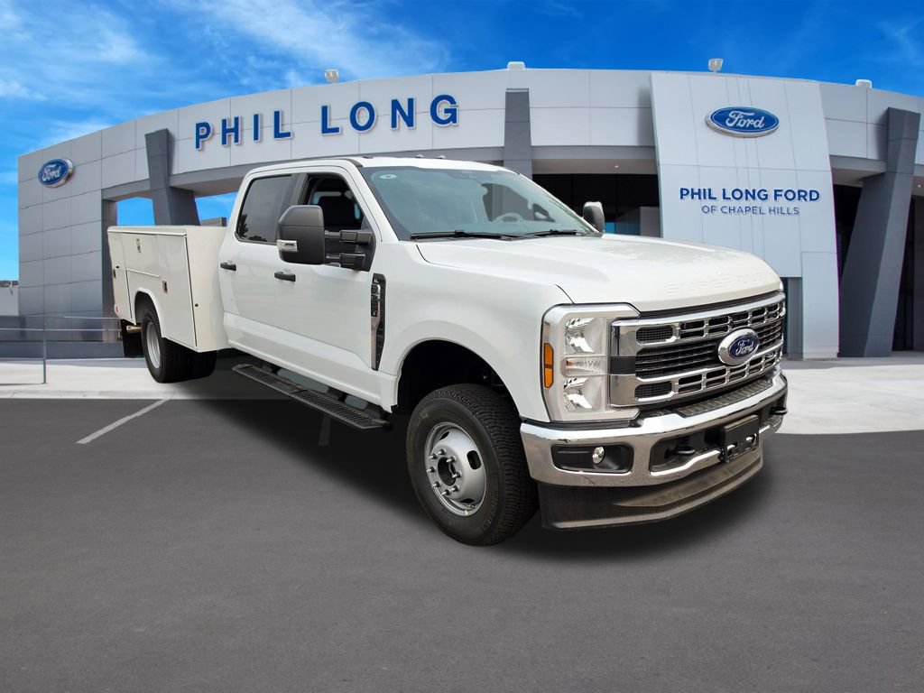New 2026 Ford F350 XL w/ XL Chrome Package AWD/4WD image 4