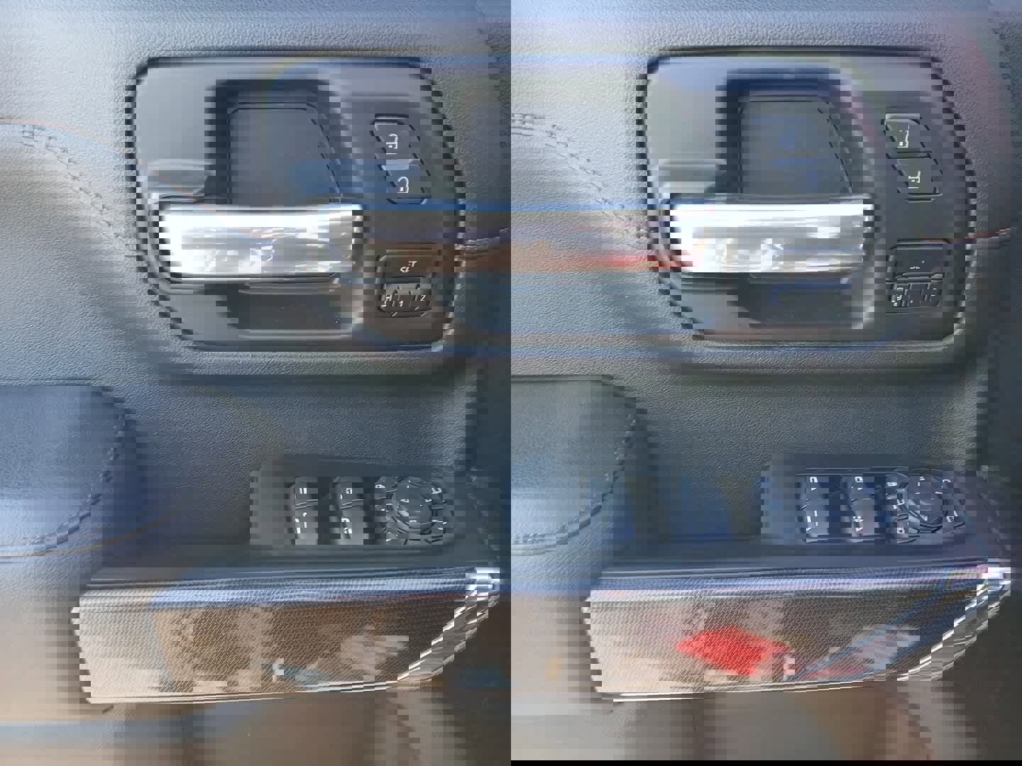 Used 2023 GMC Sierra 2500 AT4 w/ AT4 Preferred Package image 15