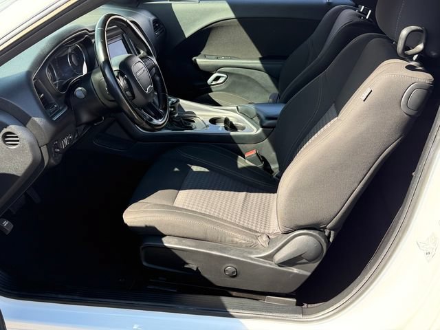 Used 2022 Dodge Challenger SXT RWD image 20