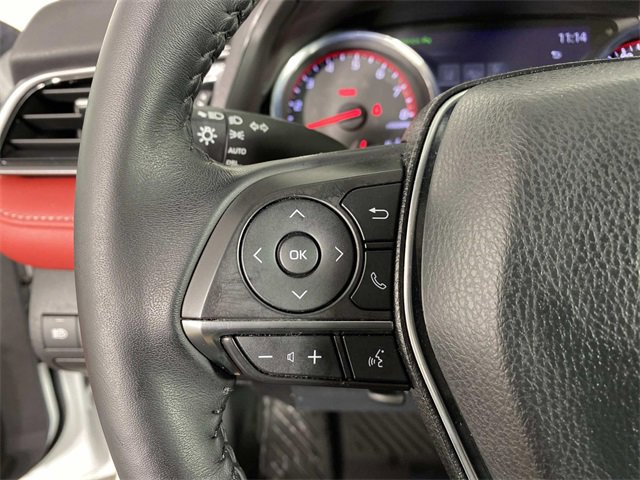 Used 2020 Toyota Camry XSE image 16