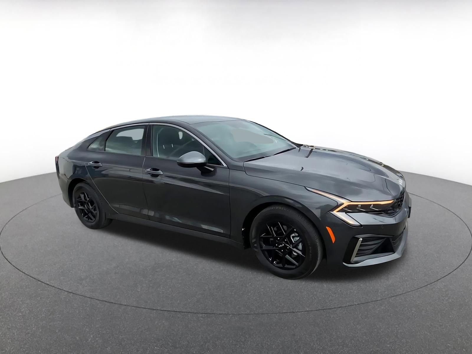 Used 2025 Kia K5 LXS video 2