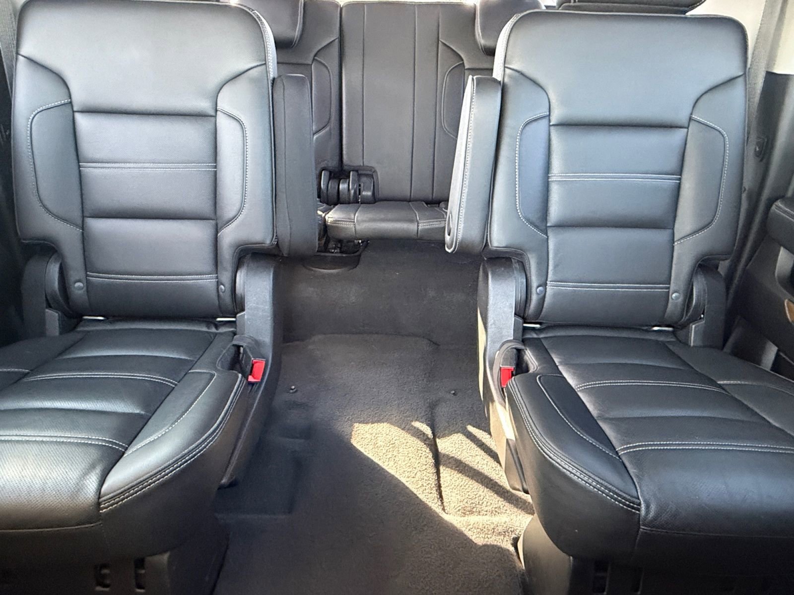 Used 2019 GMC Yukon XL Denali image 30