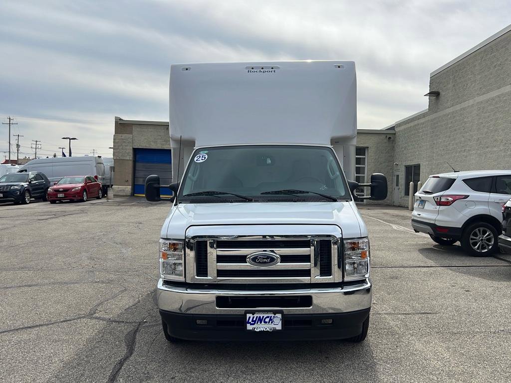 New 2025 Ford E-350 and Econoline 350 Super Duty w/ Power Equipment Group RWD image 7