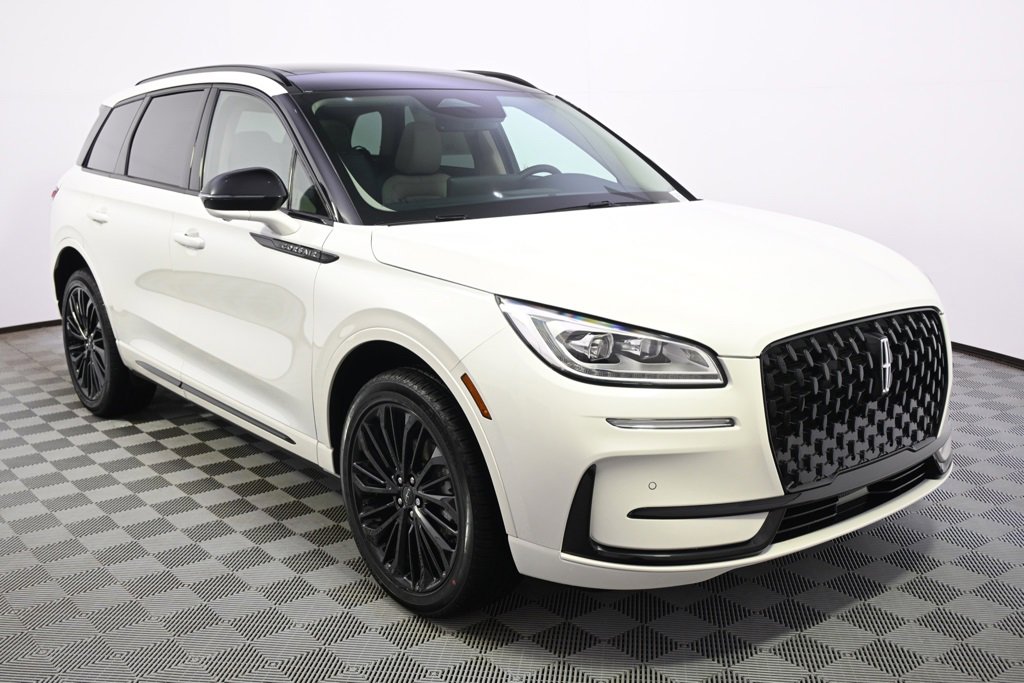 New 2026 Lincoln Corsair Reserve w/ Jet Appearance Package image 8