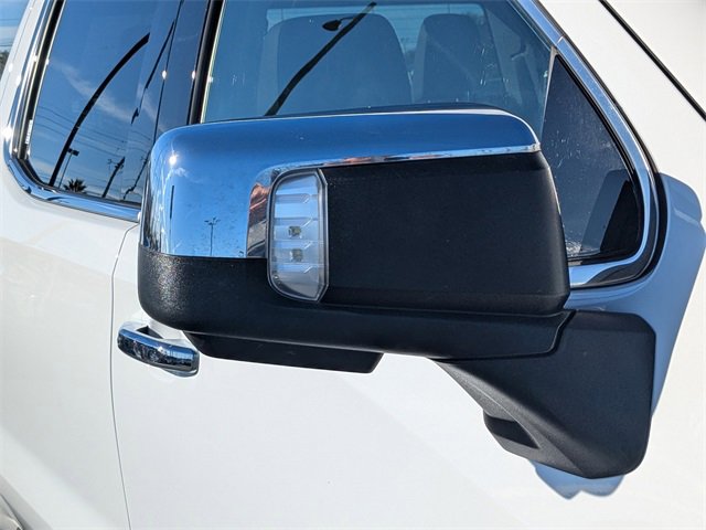 Used 2025 GMC Sierra 1500 SLT image 12