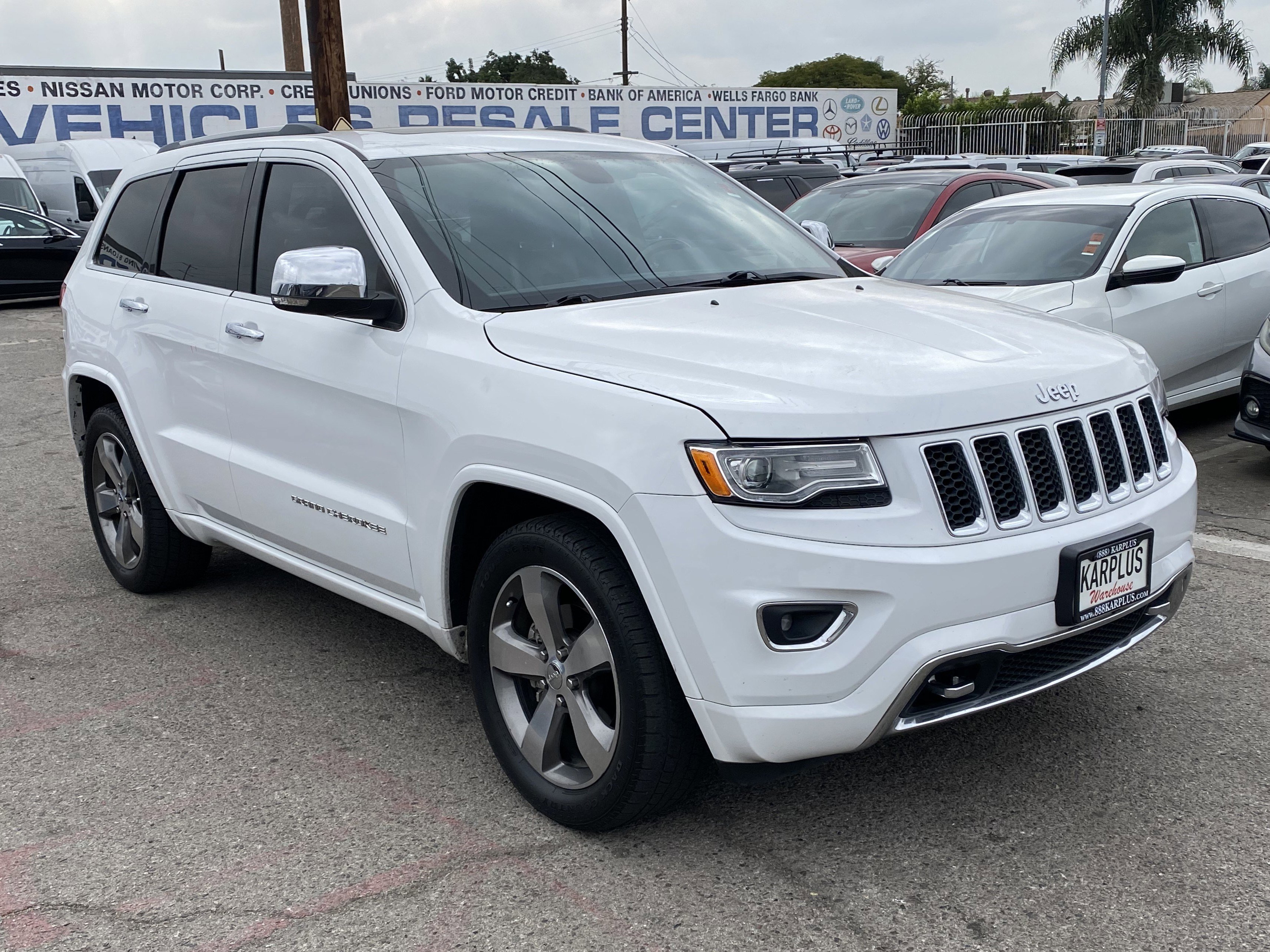 Used 2015 Jeep Grand Cherokee Overland image 7
