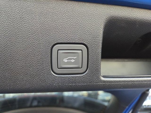 New 2025 Chevrolet Equinox EV RS w/ Convenience Package II image 17