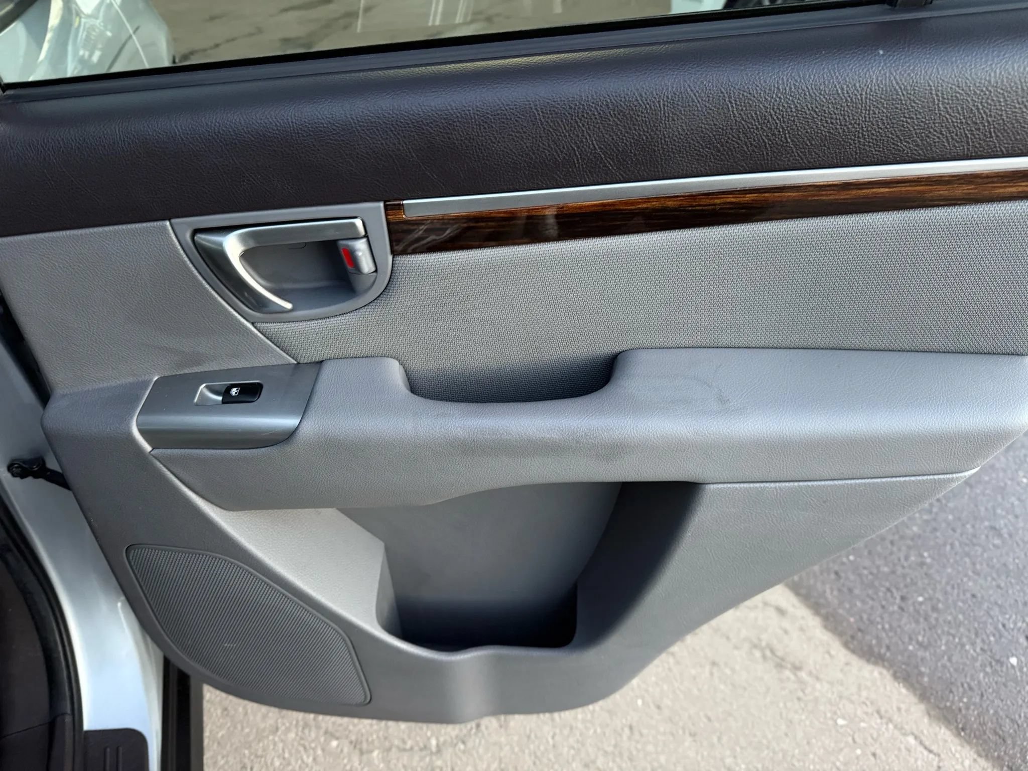 Used 2010 Hyundai Santa Fe GLS AWD/4WD image 19