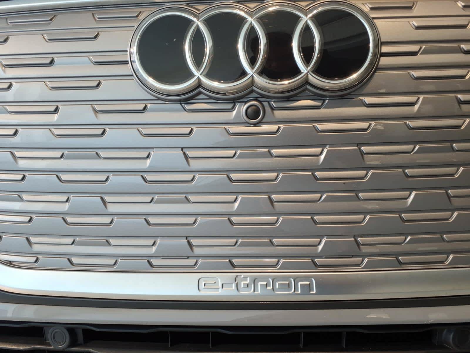 Used 2023 Audi Q4 e-tron Premium Plus w/ Premium Plus RWD image 28