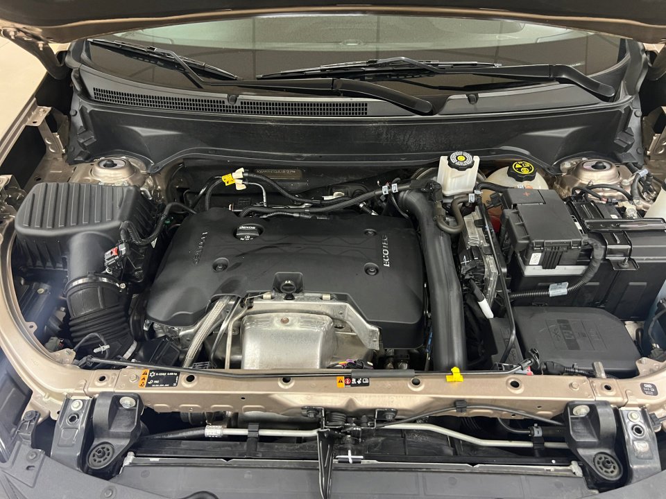 Used 2018 Chevrolet Equinox LT image 20