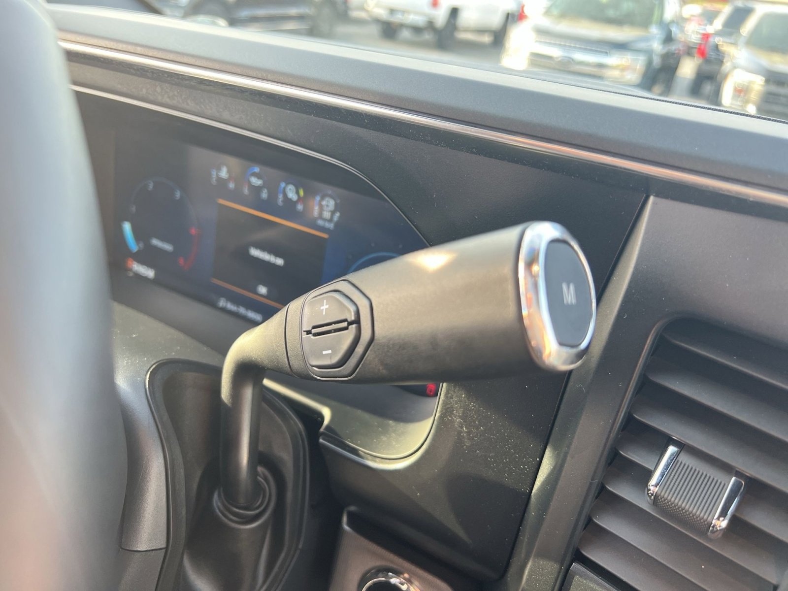 Used 2025 Ford F350 Platinum w/ Tremor Off-Road Package image 22