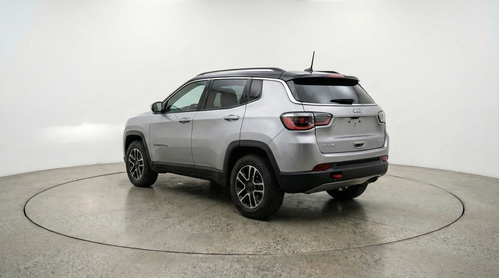 Used 2025 Jeep Compass Trailhawk AWD/4WD image 6