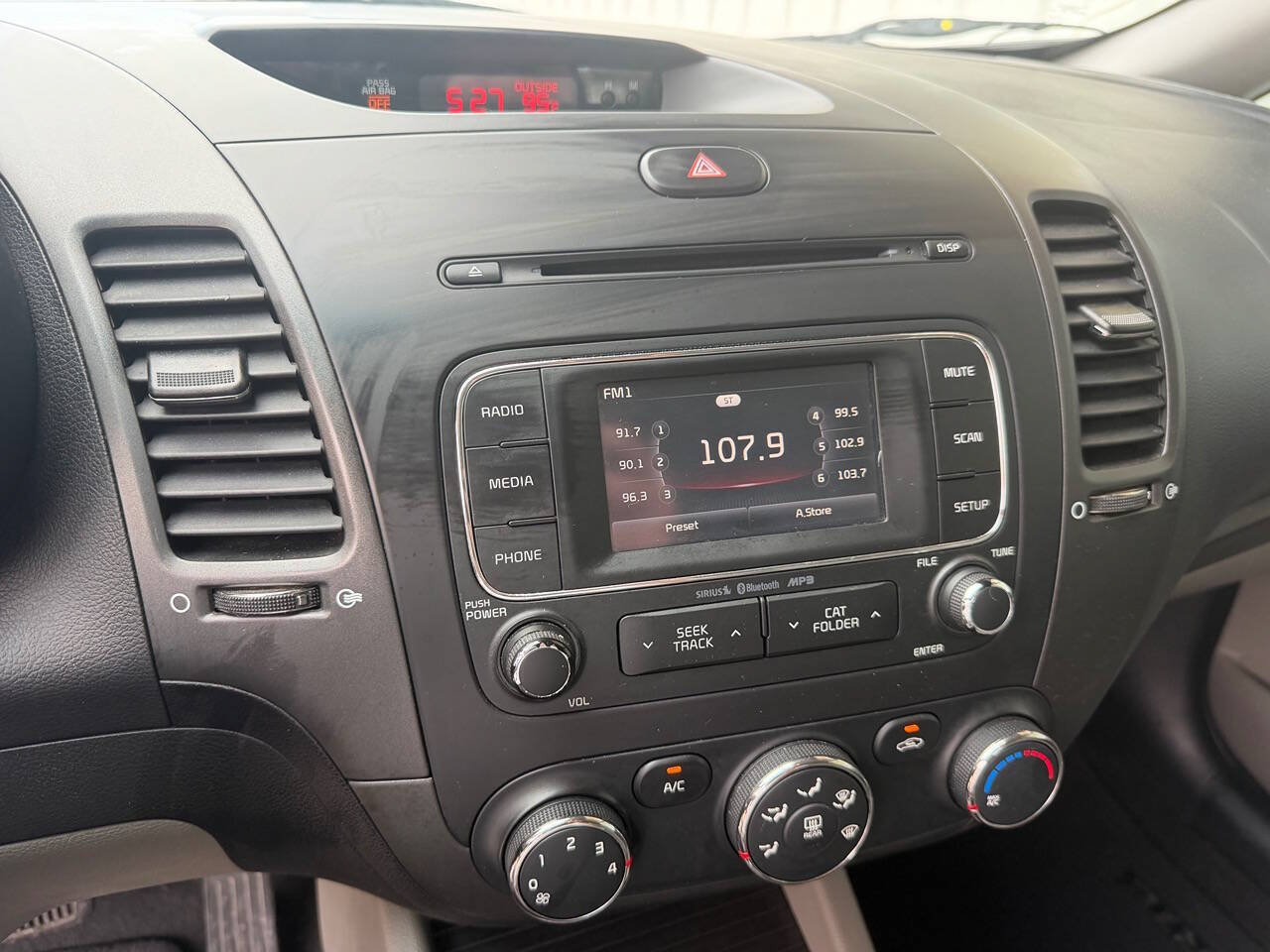 Used 2016 Kia Forte LX w/ LX Popular Plus Package FWD image 22