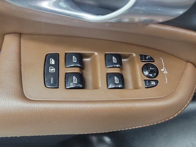 Used 2023 Volvo XC90 B5 Plus w/ Protection Package AWD/4WD image 19