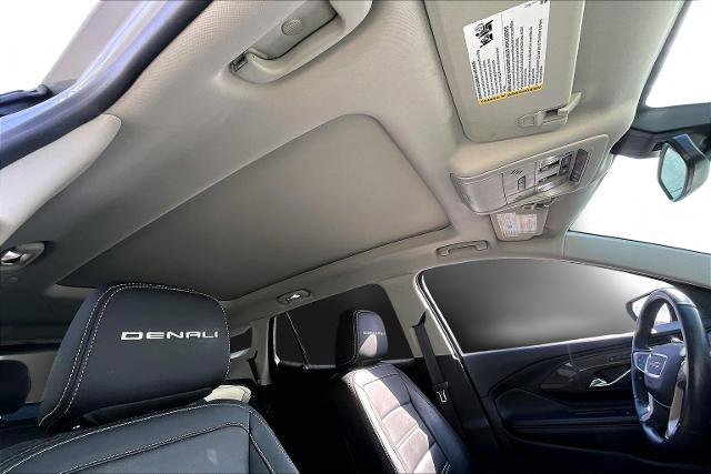 Used 2023 GMC Terrain Denali w/ Denali Premium Package image 27