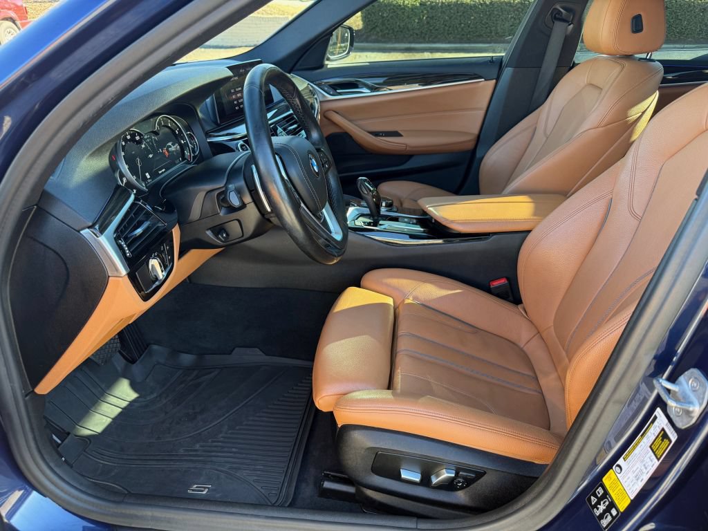 Used 2019 BMW 540i xDrive w/ Convenience Package AWD/4WD image 17