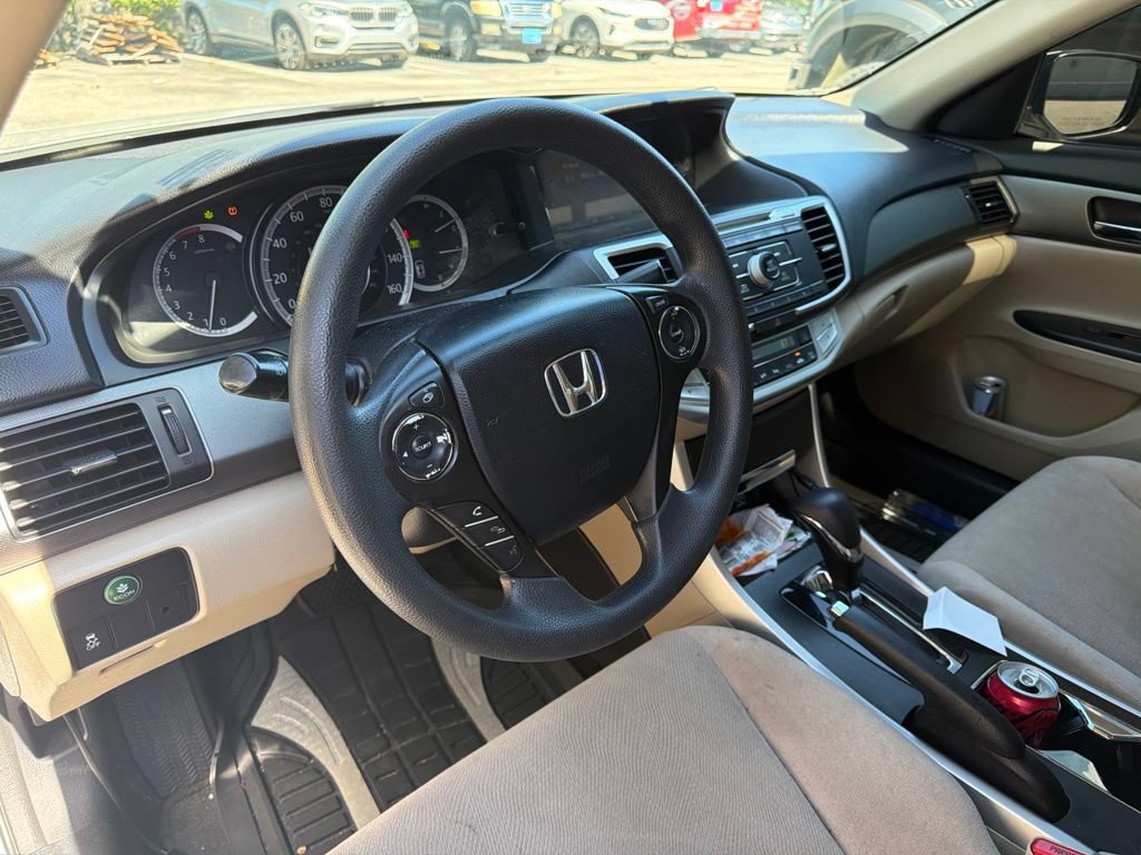 Used 2013 Honda Accord LX image 9