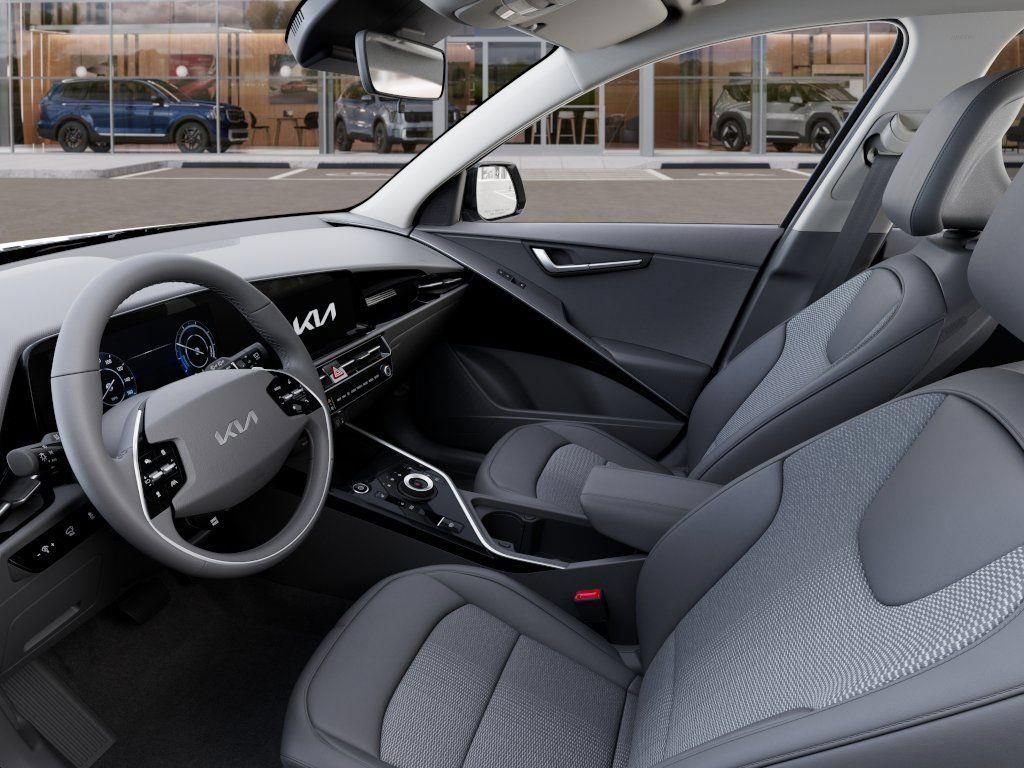 New 2025 Kia Niro Wind w/ Wind Preserve Package FWD image 17