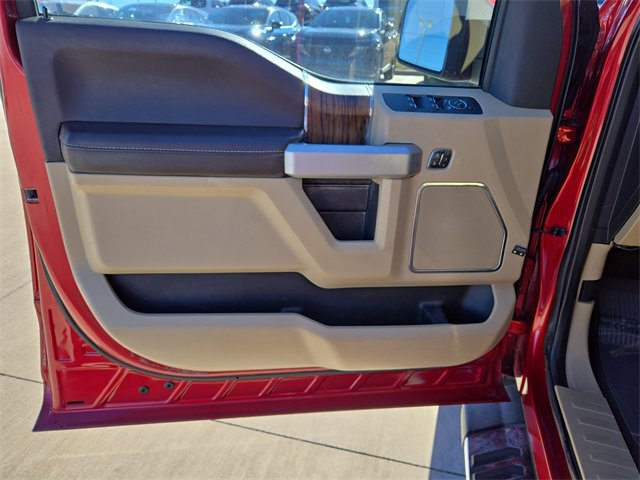 Used 2019 Ford F150 Lariat image 11