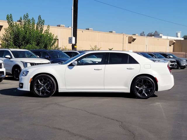 Used 2023 Chrysler 300 S w/ Comfort Group RWD image 8