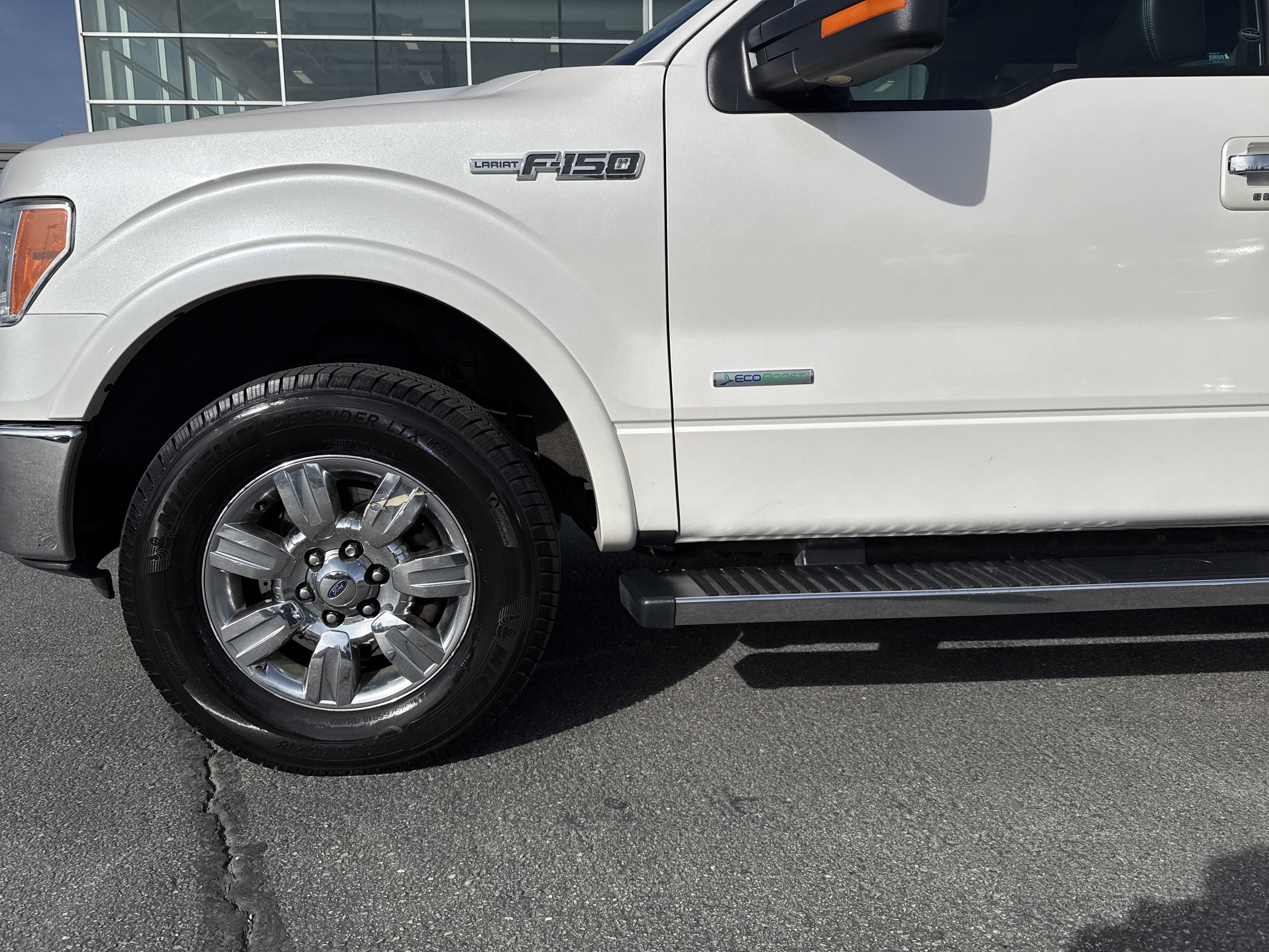 Used 2012 Ford F150 Lariat w/ Lariat Chrome Pkg image 9