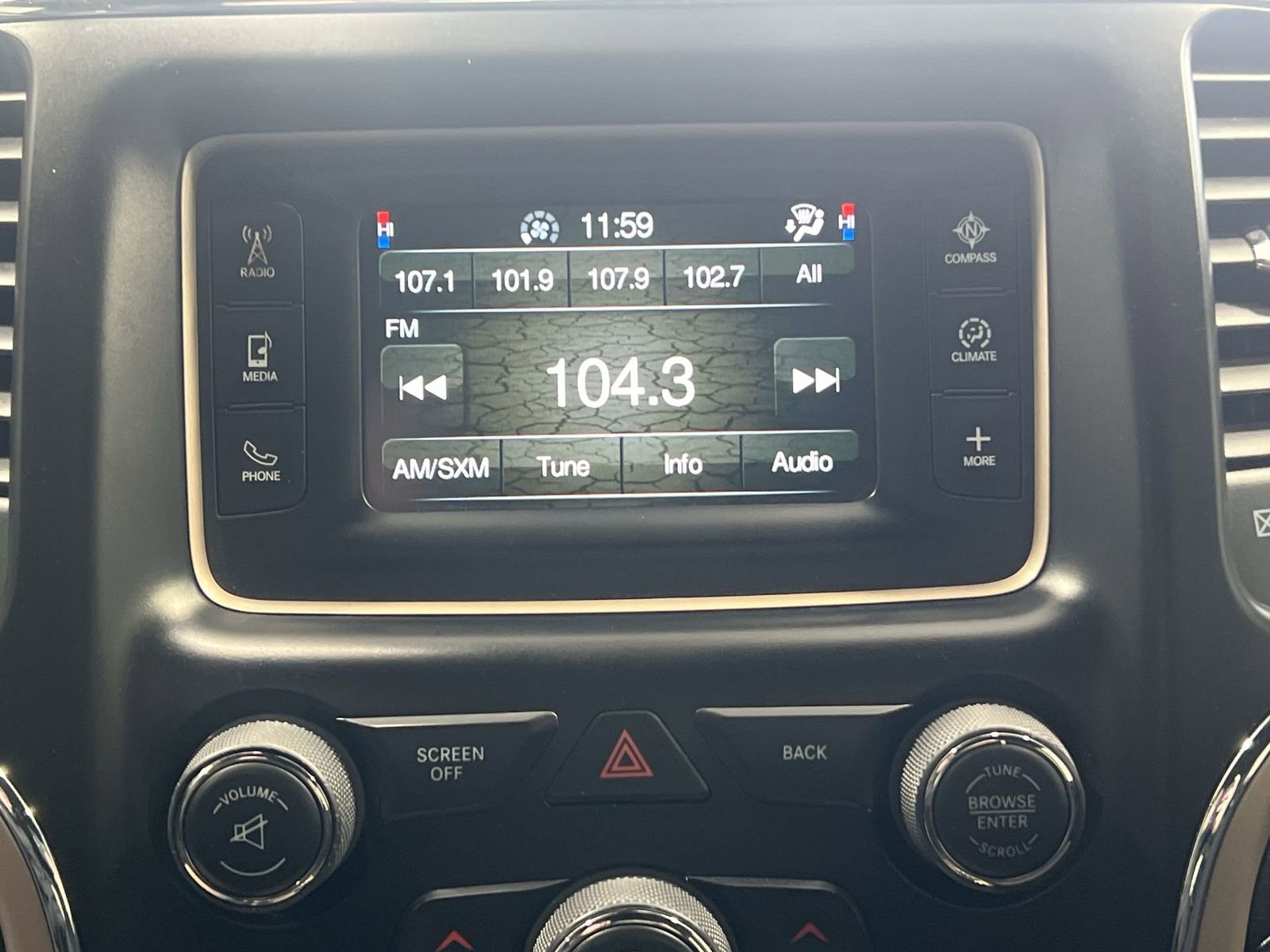 Used 2015 Jeep Grand Cherokee Laredo w/ Quick Order Package 23E image 16