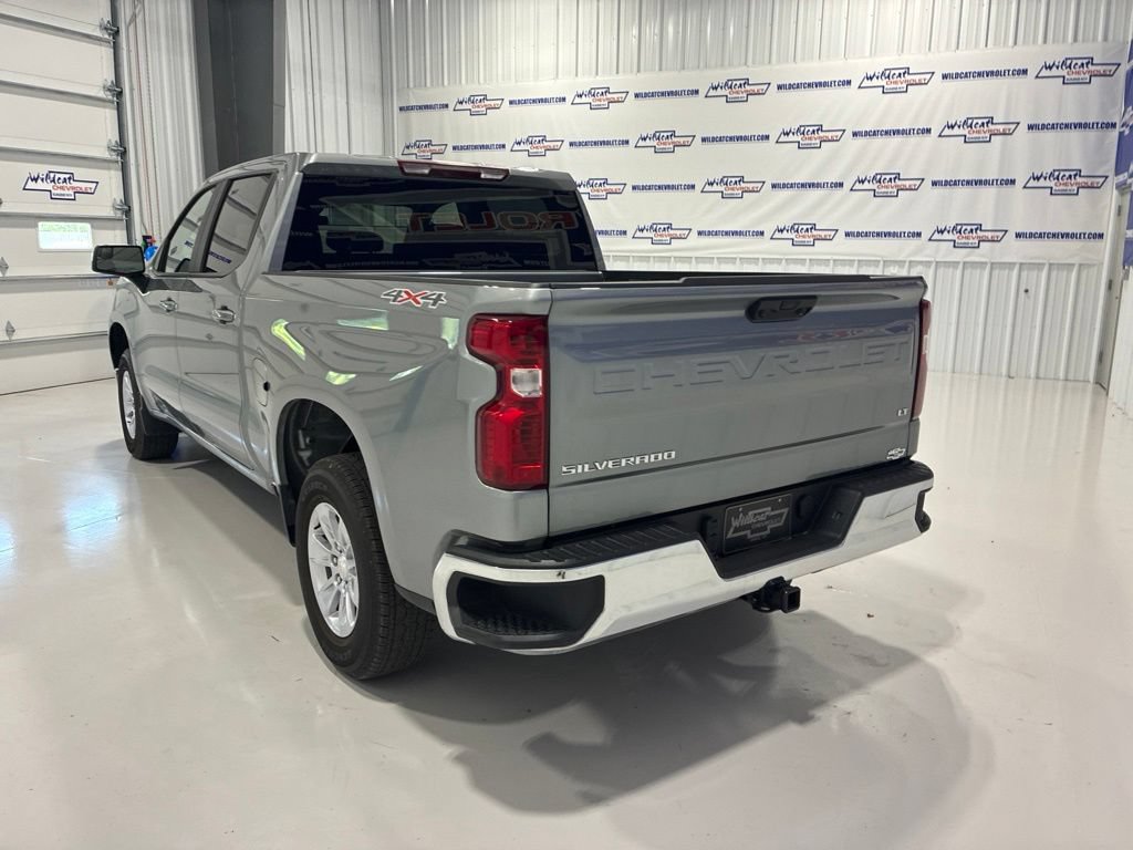 Used 2026 Chevrolet Silverado 1500 LT AWD/4WD image 4