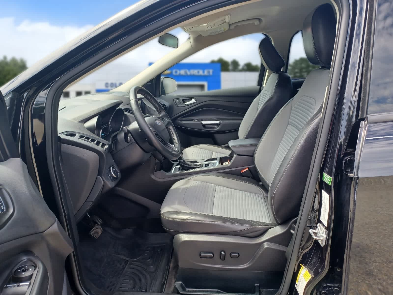 Used 2019 Ford Escape SE AWD/4WD image 7